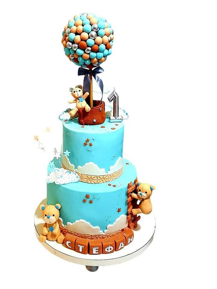 Teddy bear cake