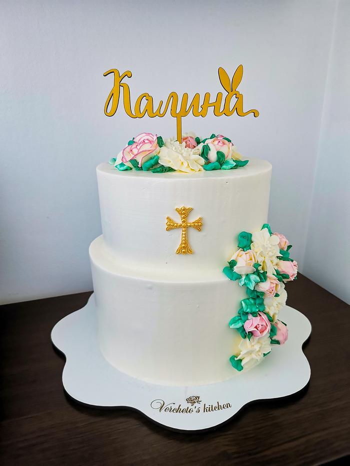 Christening cake with buttercream flowers 