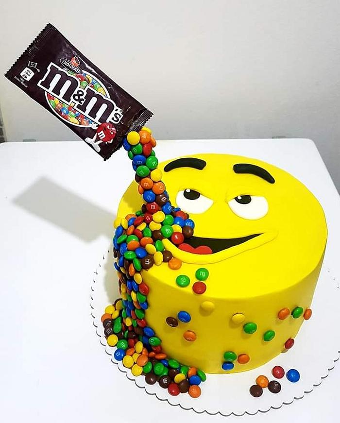 M&M CAKE