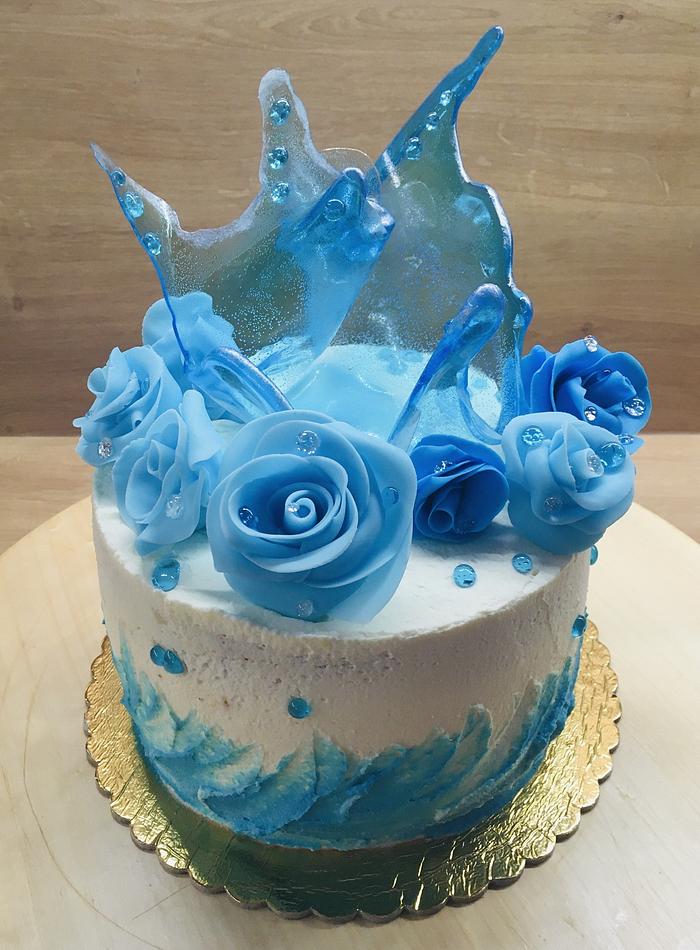 Blue roses cake