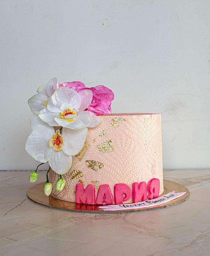 Cake with wafer paper orchids.