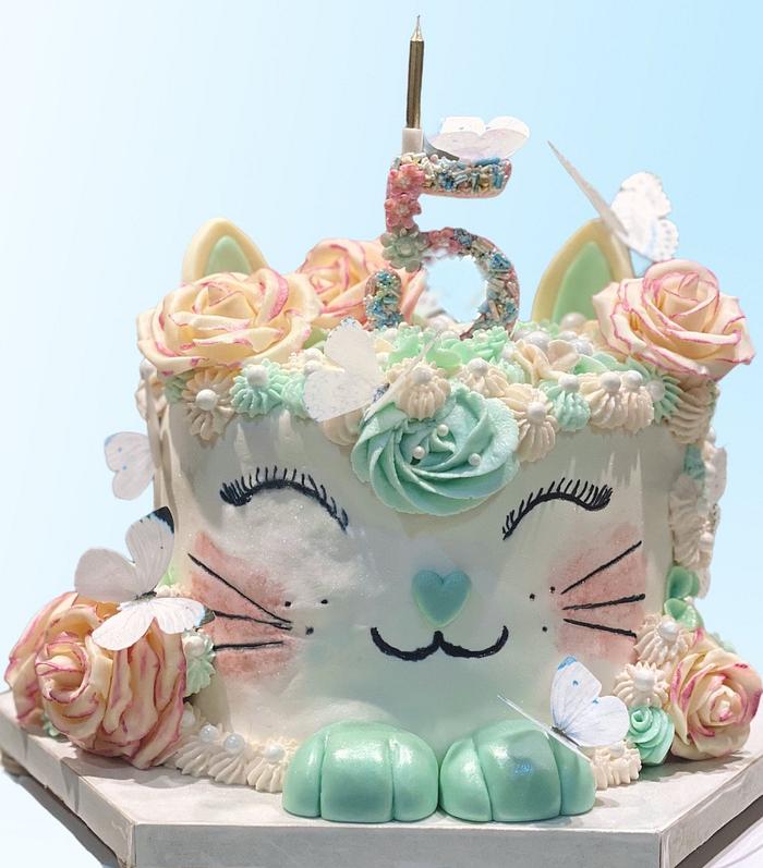 Kitty Birthday Cake - Decorated Cake by Eicie Does It - CakesDecor