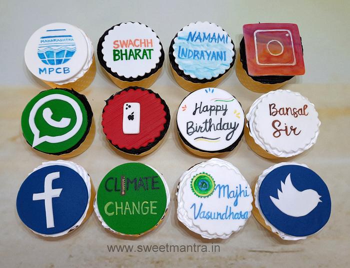 Logo cupcakes