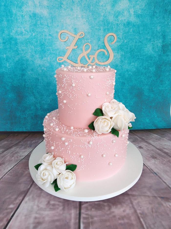 Wedding pearl cake