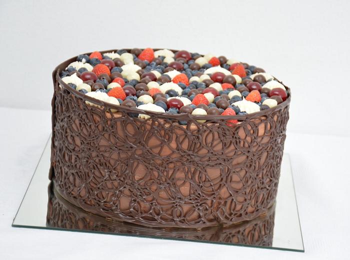 Chocolate cake with chocolate fence 