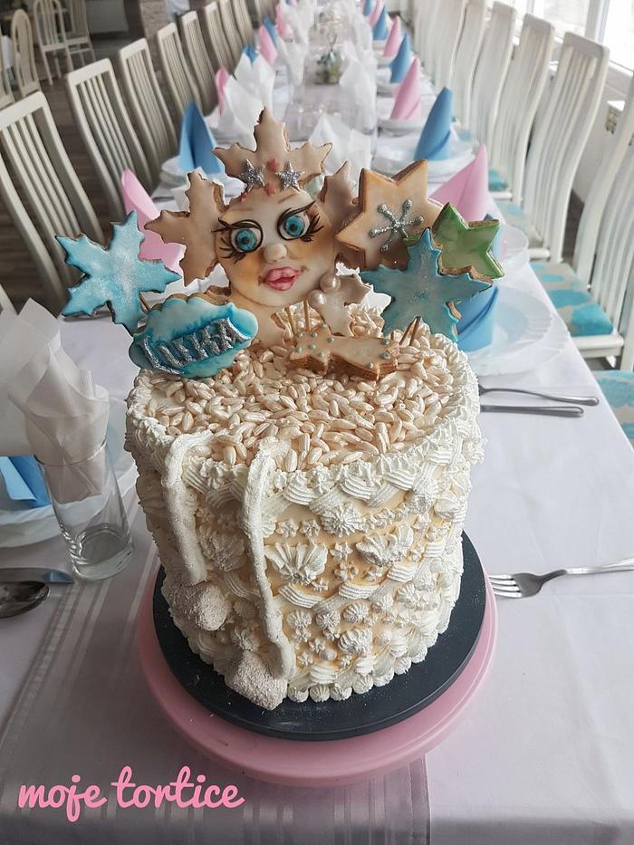 Sweater cake for a baby boy