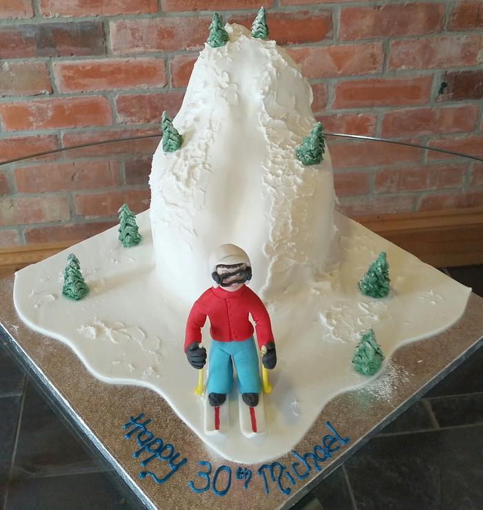 skiing birthday cake 