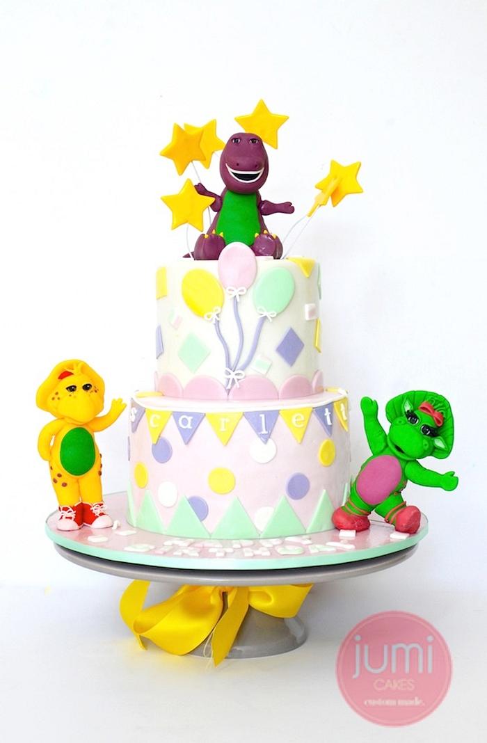 Pastel Barney cake