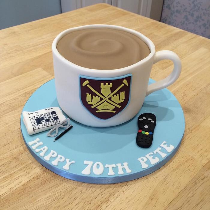 West Ham Mug of Tea Cake