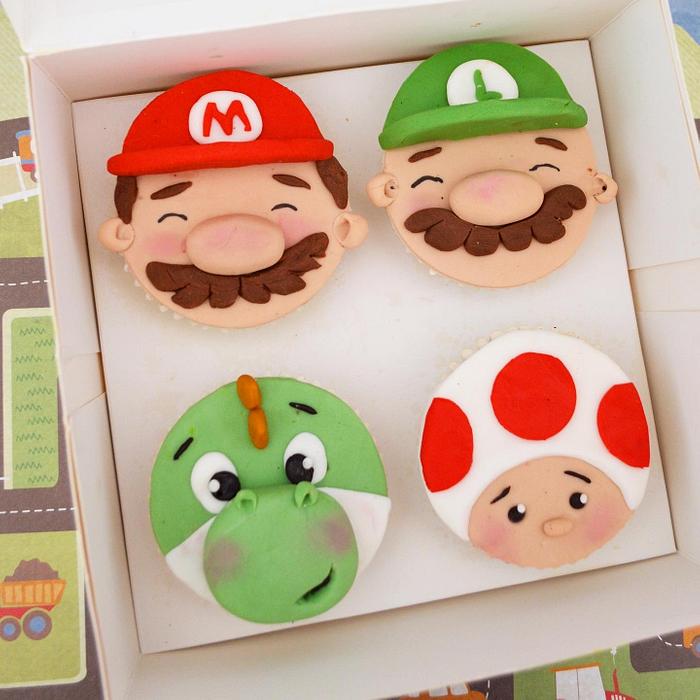 Baby Super Mario Bros Cupcakes 