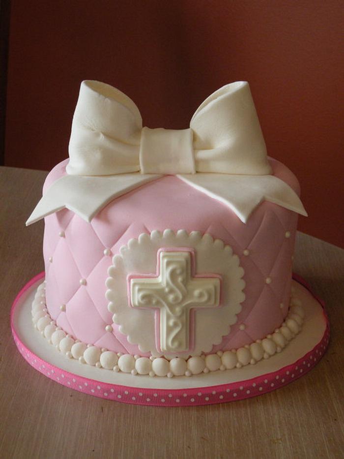 Pink Holy Communion cake & cupcakes