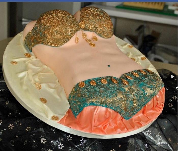Belly dancer cake with topper