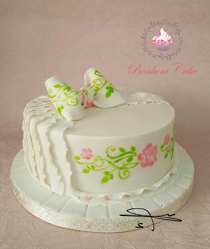 A gift cake for woman like her dress design