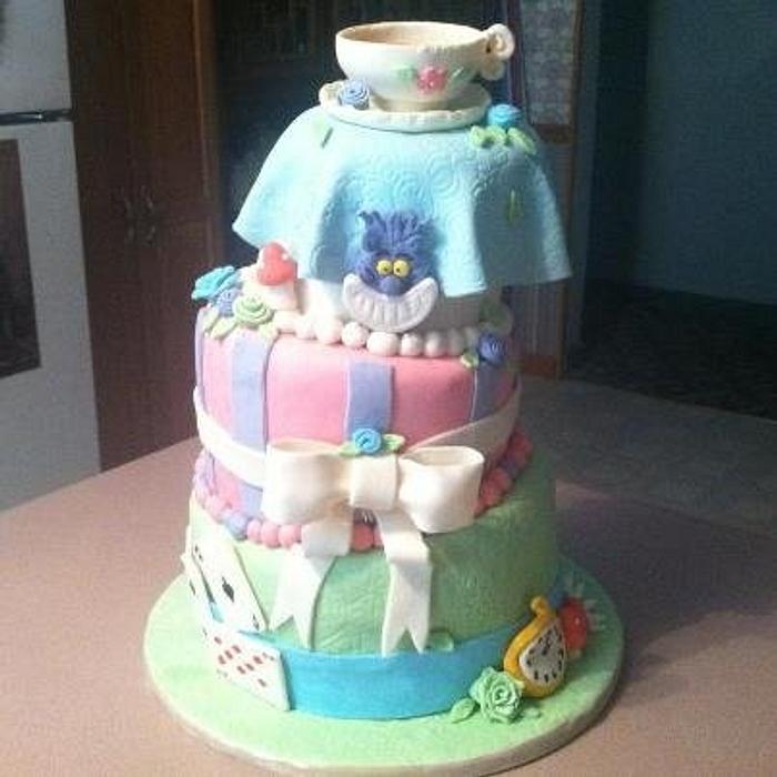 Alice In Wonderland Topsy Turvy Cake