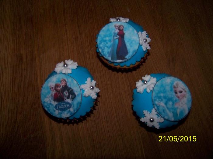 Frozen cupcakes