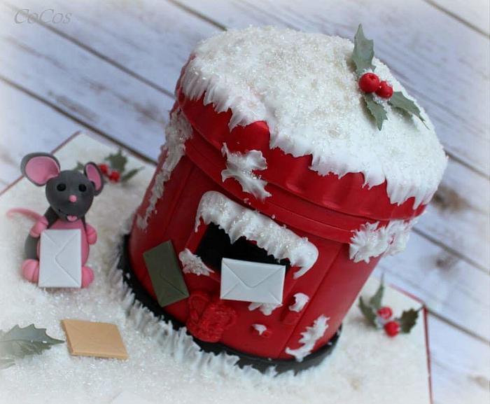 Christmas pillar box cake 