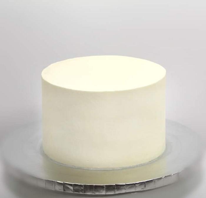 Fresh Cream Cake Sharp Edges