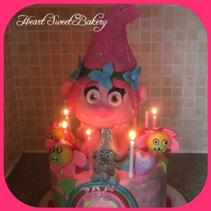 Trolls poppy cake 