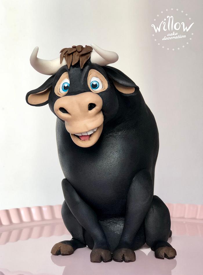 Ferdinand the bull, fondant cake decoration