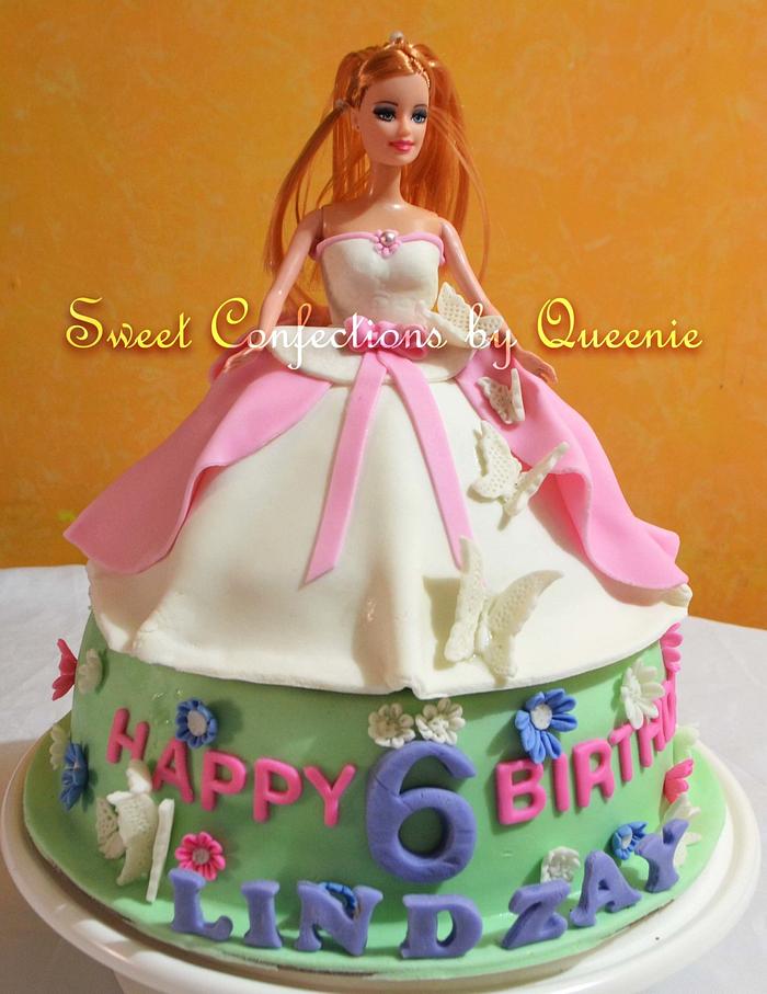 Barbie Theme Cake