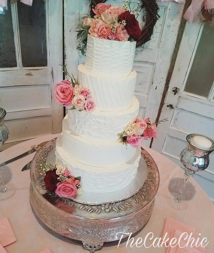 Romantic buttercream wedding cake