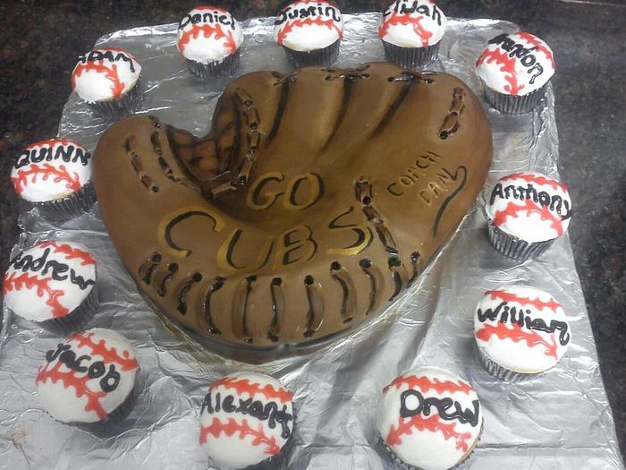 Baseball cake
