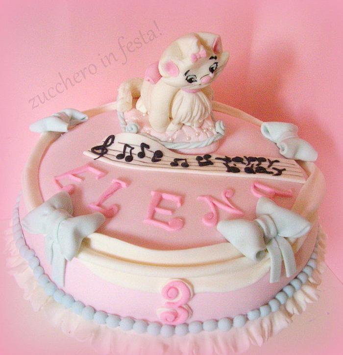 marie cake - the aristocats