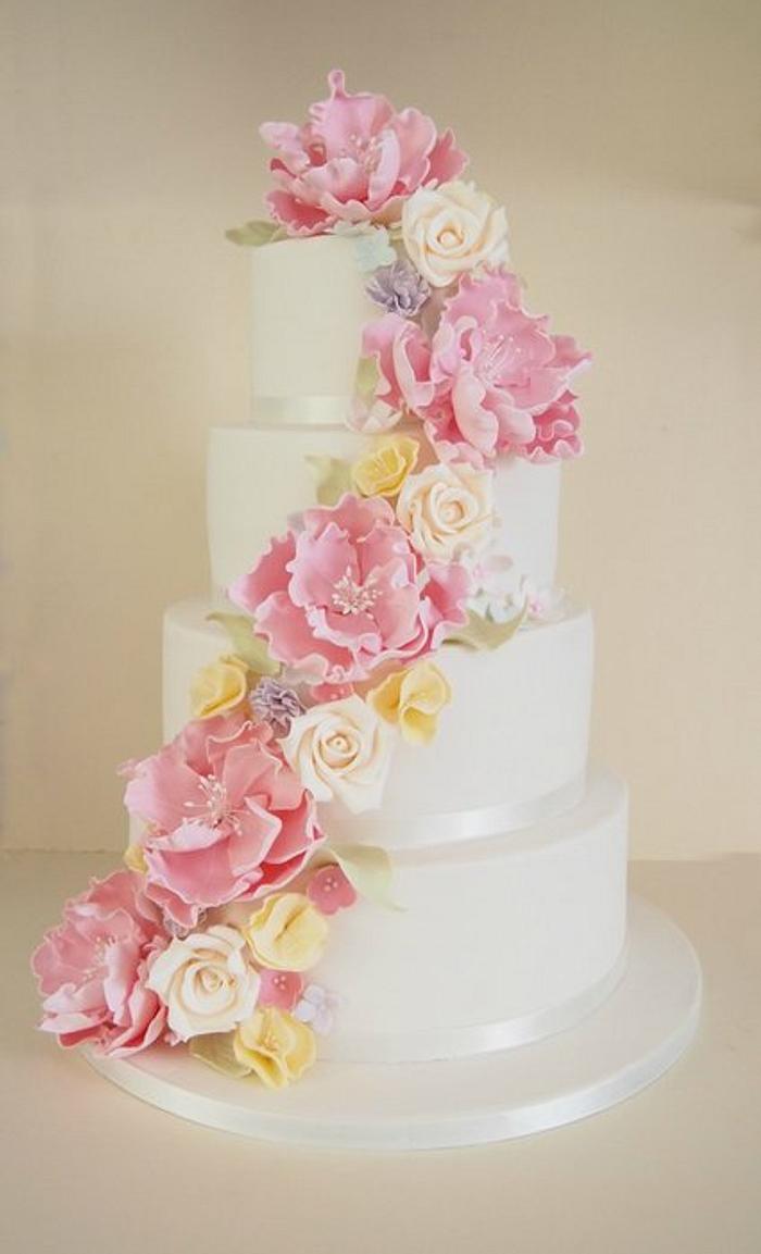 Peonies and Pastels wedding cake