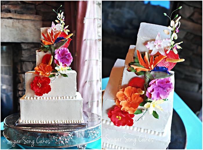 Island Florals Wedding Cake 