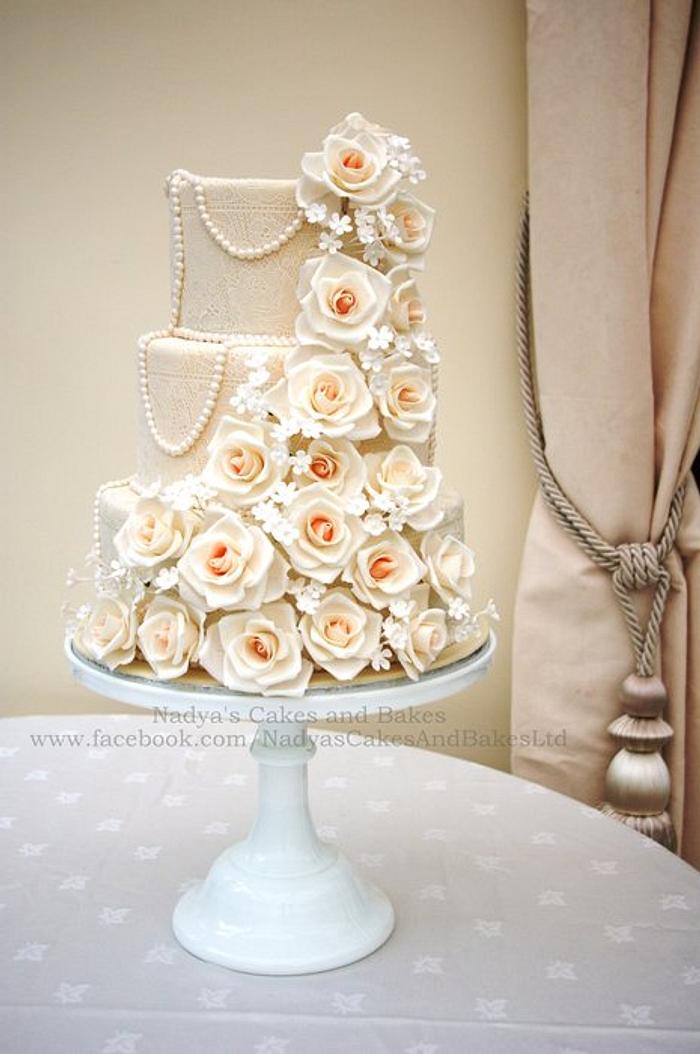 Vintage roses and pearls