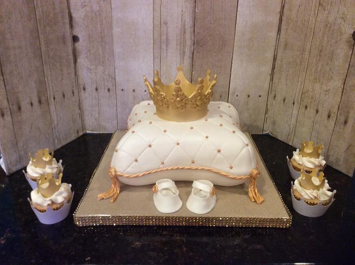 Prince Pillow Cake