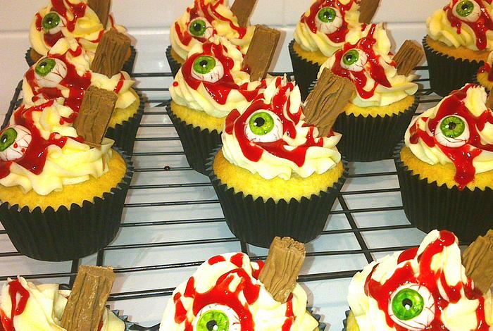 Eye-Scream Cupcakes