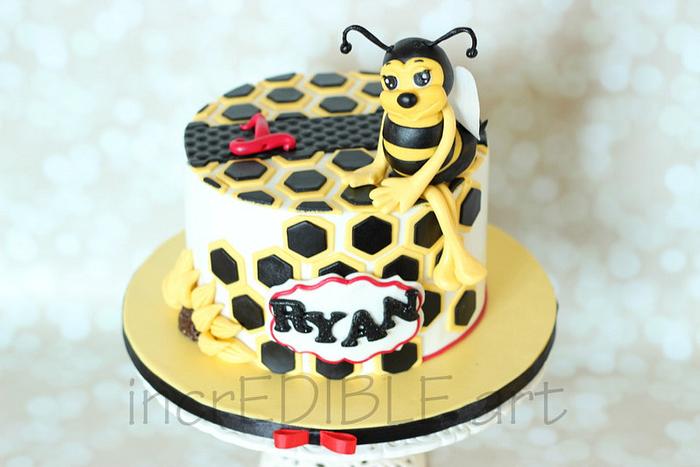 Bumble Bee!First Birthday Cake