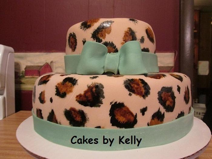 Cheetah Cake 