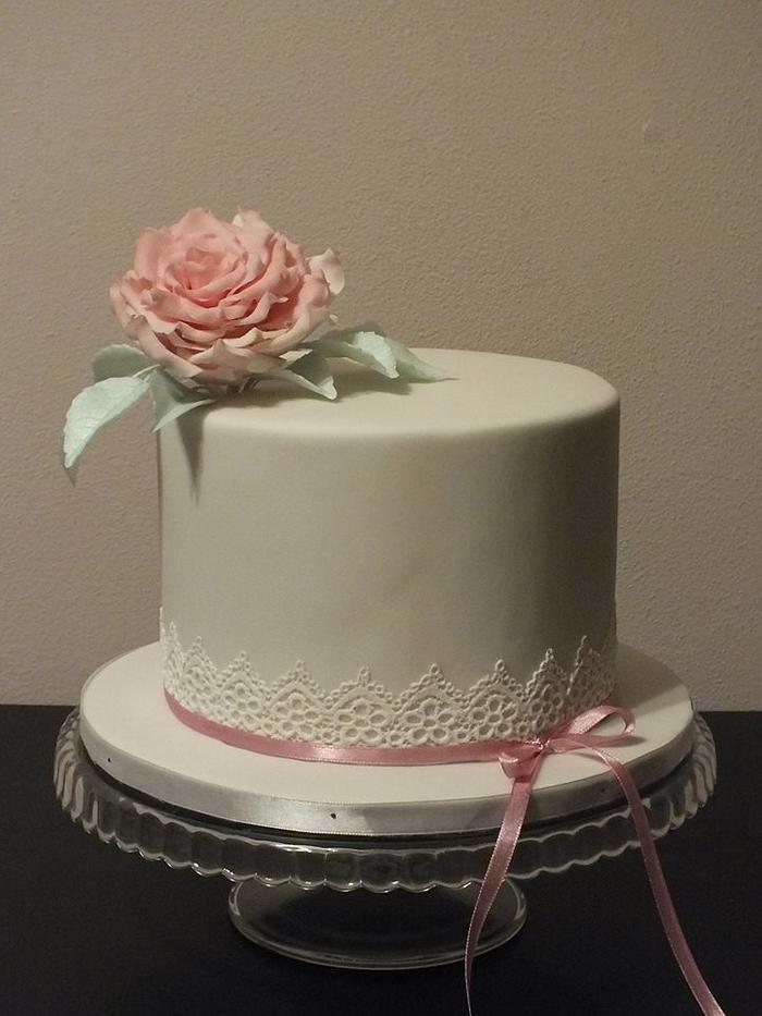 cake with rose