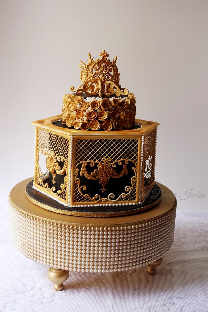 Royal icing jewellery box inspired Cake