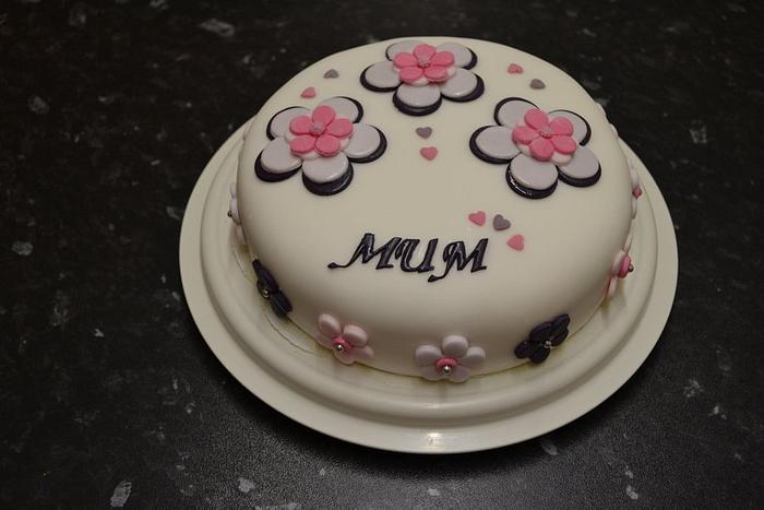 Mother's day cake