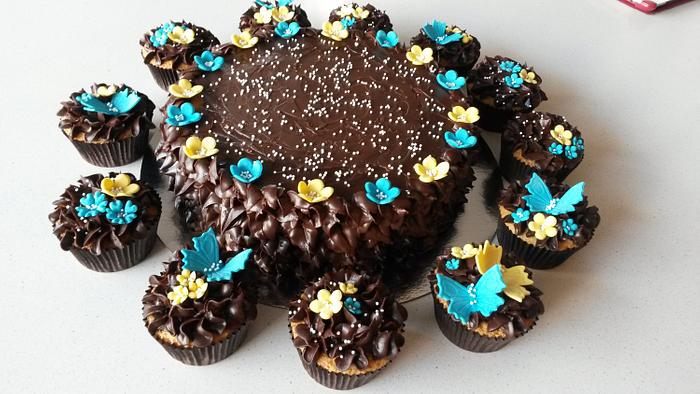 chocolate cake with flowers