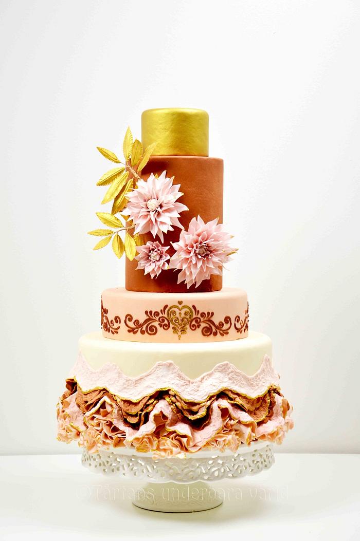 Blush pink, powder pink, brown and gold wedding cake