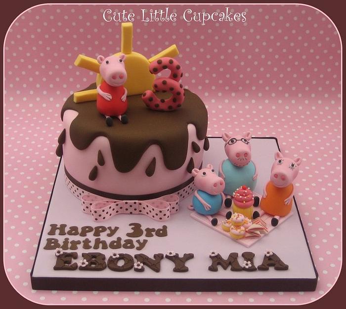 Peppa Pig Picnic Cake