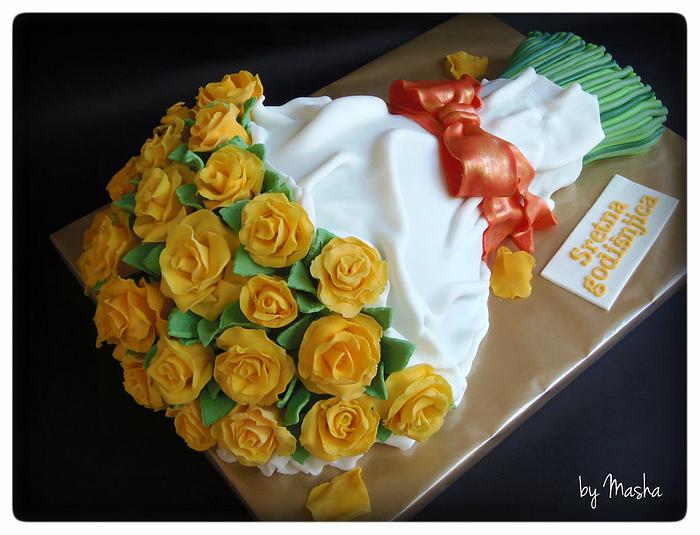 bouquet of yellow roses cake