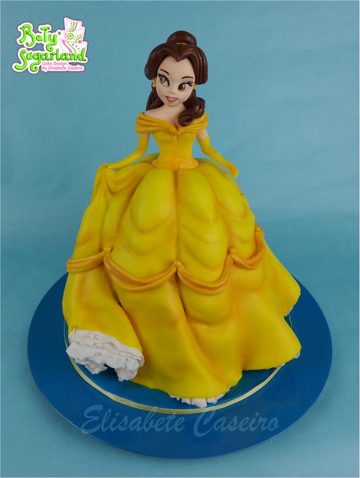 Princess Belle sculpted cake