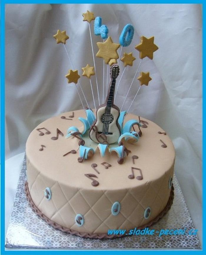 birthday cake with guitar