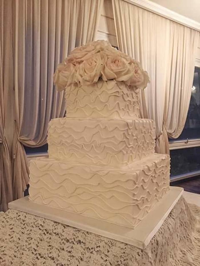 romantic wedding cake