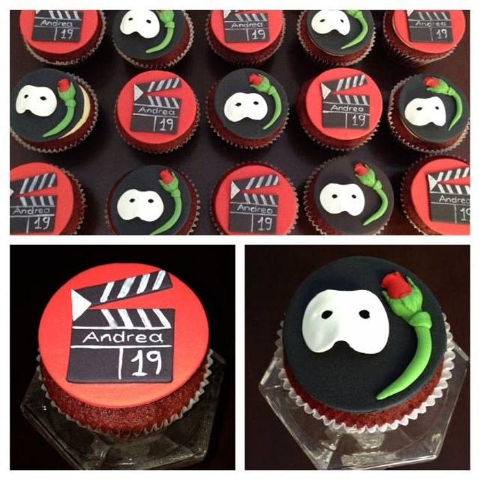 Cupcakes for a performer!