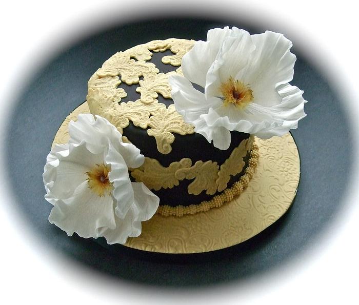Poppy flower cake