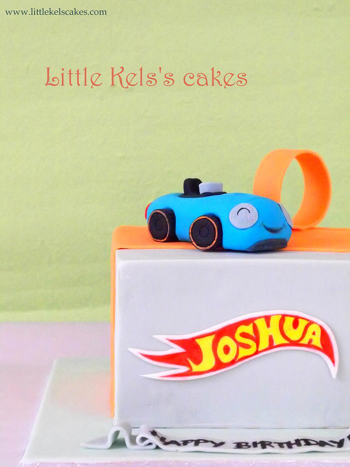 Cute "Hotwheels" car cake.  