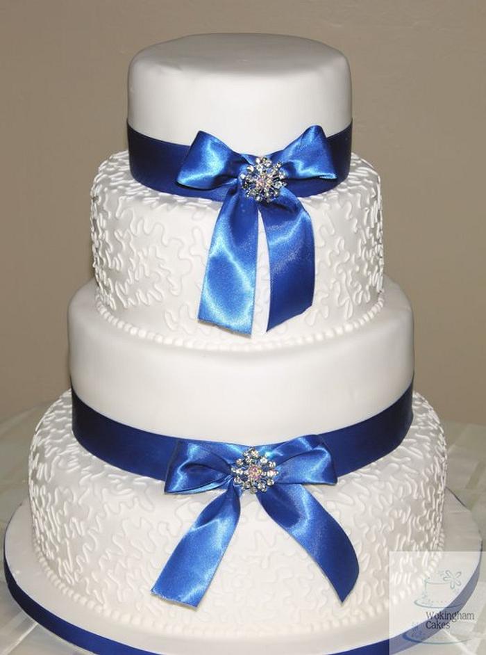 Cornelli Lace Wedding cake