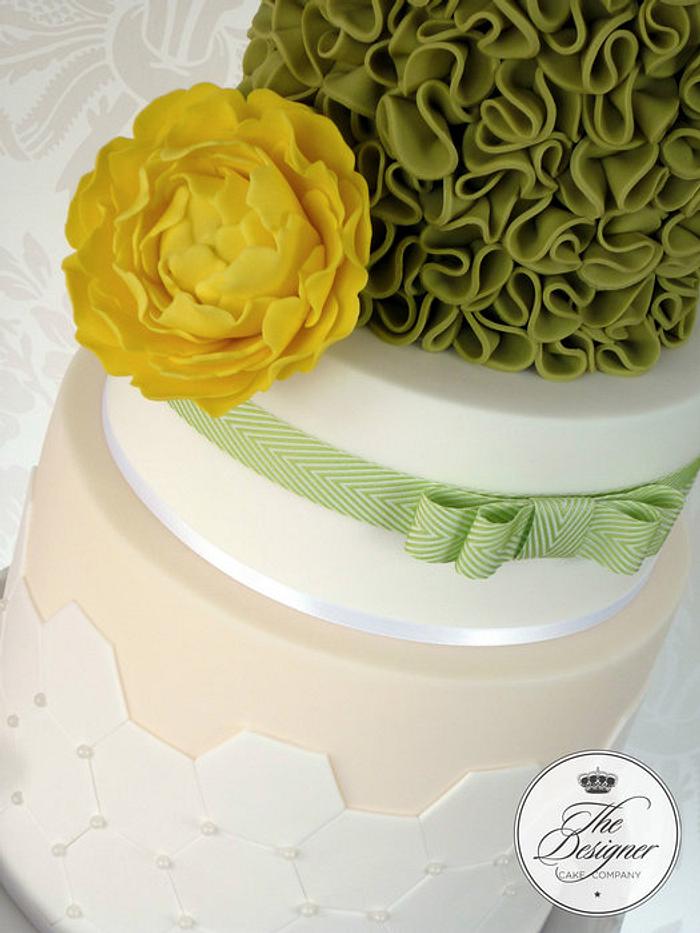 Lemon & green wedding cake