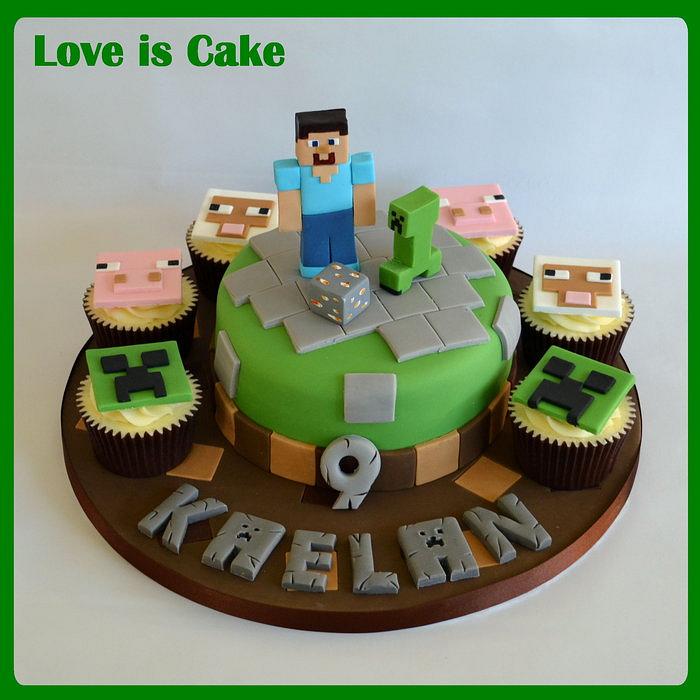 Minecraft cake and cupcakes